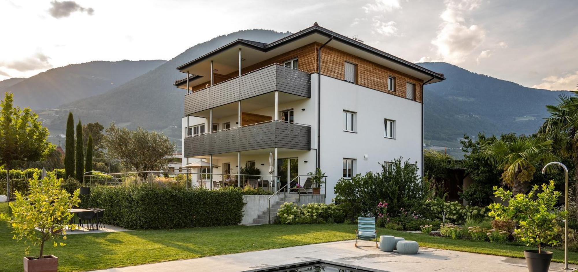 Haus Wiesenstein Lana Exteriér fotografie
